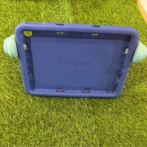 Speck Blue iPad Case